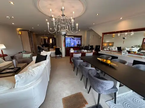 Local en Alquiler en Martínez Libertador / Río, USD 6.500
