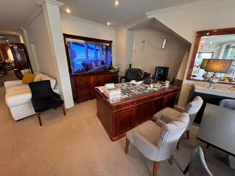Local en Alquiler en Martínez Libertador / Río, USD 6.500