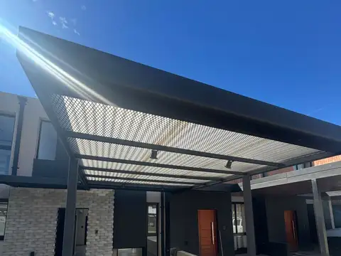 Casa en Alquiler de 2 dormitorios