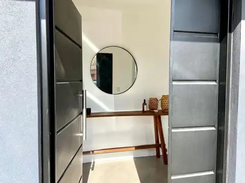 Casa en Venta en Talar Del Lago II, USD 395.000