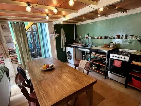Depto Tipo Casa Monoambiente con 2 baños