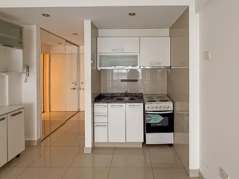 Presidente José Evaristo Uriburu 500, Piso 5°