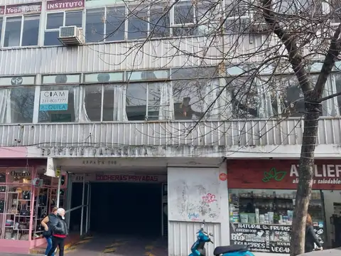 Cochera en Venta en Centro, Rosario