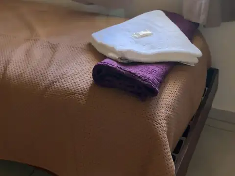 Casa 6 ambientes con 2 baños