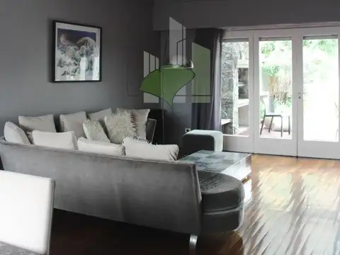 Casa 4 ambientes con 4 baños