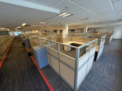 Oficina en Alquiler en Catalinas, USD 52.500