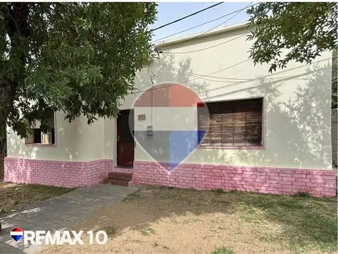 Se alquila casa de 3 dorm, con opción a compra.