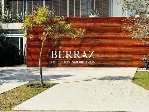 Espectacular casa en venta al lago, Barrio La Isla, Nordelta