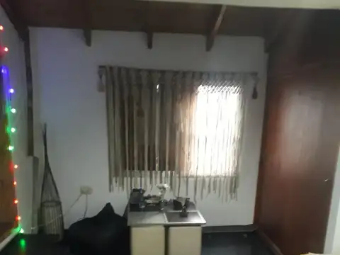 Casa en Venta en Berazategui, USD 110.000