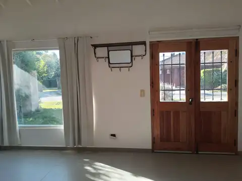 Casa en Alquiler en Indio Cua Golf Club, $ 590.000