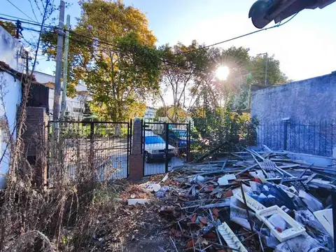 Venta Casa Lote Comercial Ideal Inversor en Tesei