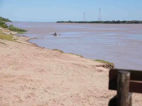 Terreno en Venta en Parana, USD 27.000