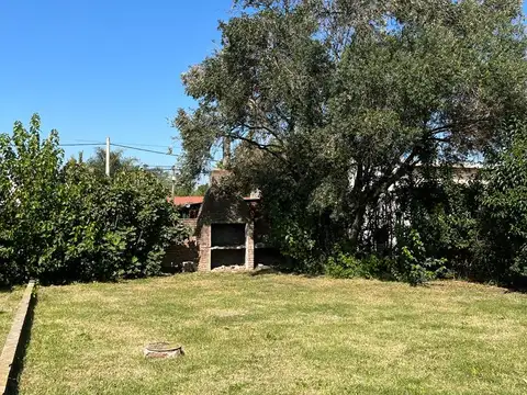 Calle 111 entre 14 y 16