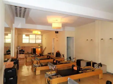 Local en Venta 60 años