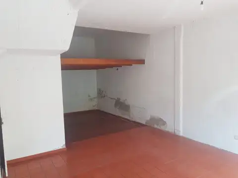 Local en Venta Via Pública