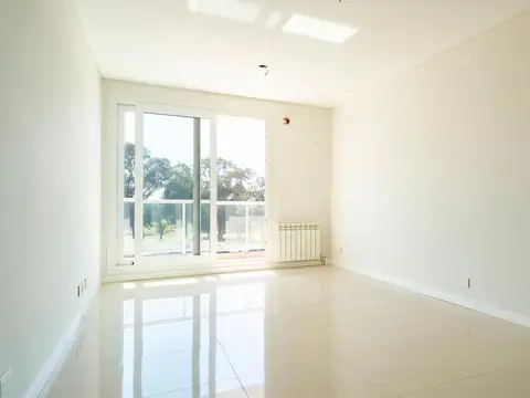 Departamento de tres dormitorios en Unico Golf Fisherton