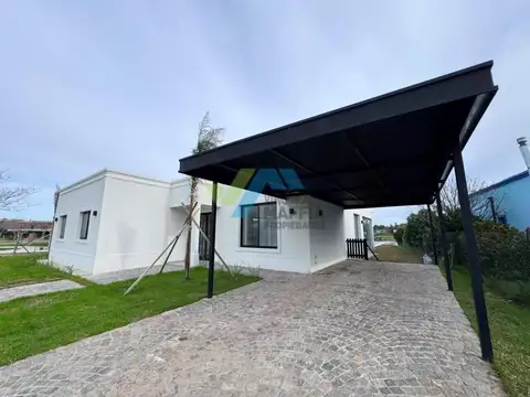 Casa en Venta en San Matias, USD 485.000