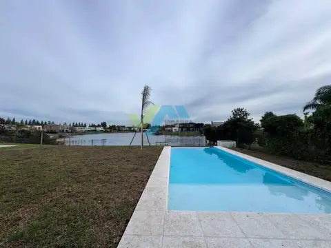 Casa en una planta con pileta - Lote a la laguna SAN MATIAS AREA 1
