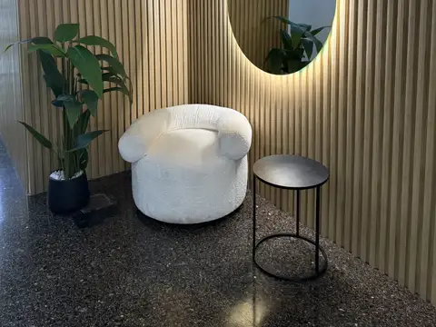 Dpto 3 amb, planta baja fondo con gran patio 33mts2, cocina amplia, lavadero cub. foco comercial AV San Martin