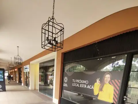 Pueblo Caamaño 100