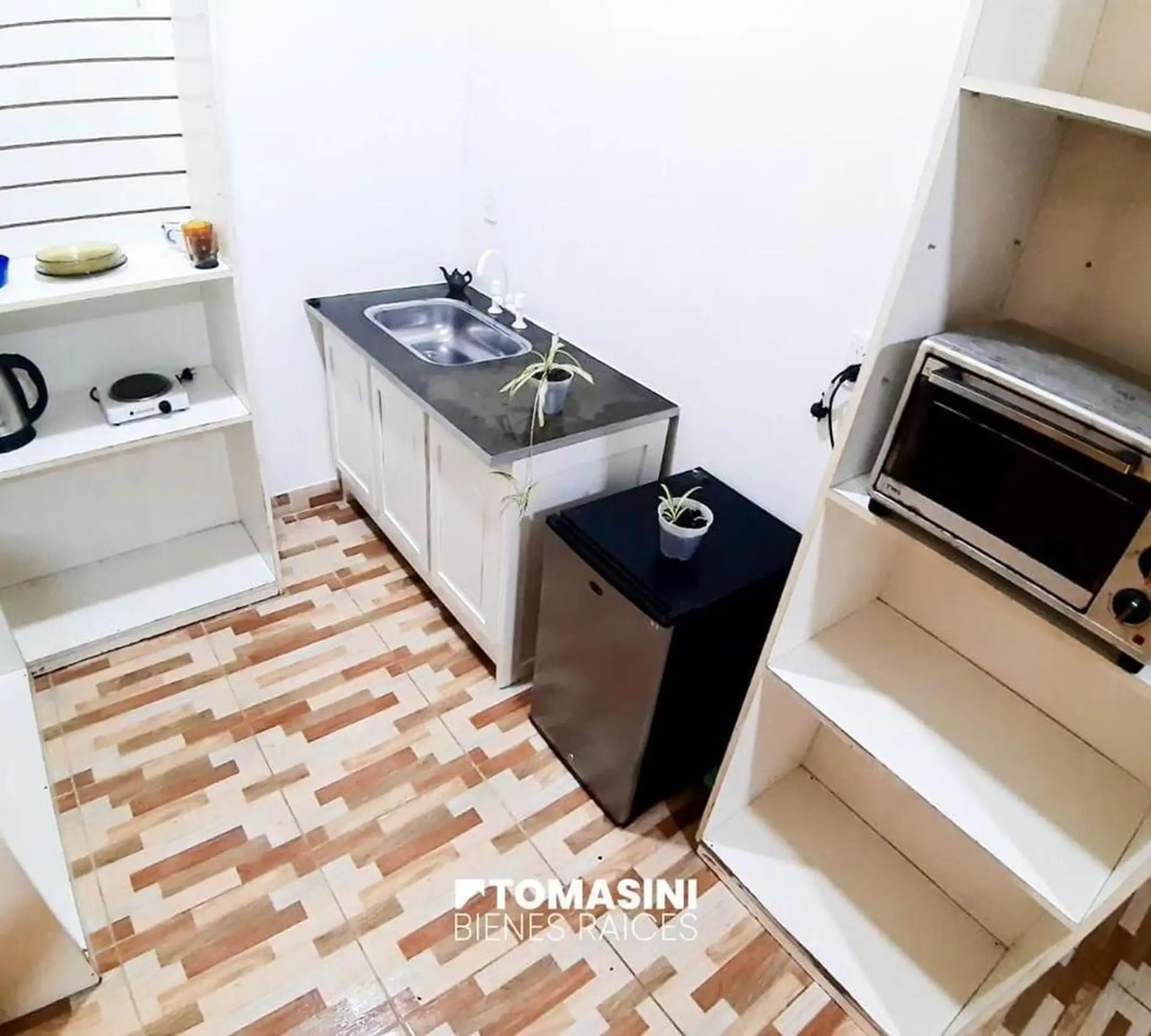 CASA 3 AMBIENTES EN COLINA ALEGRE