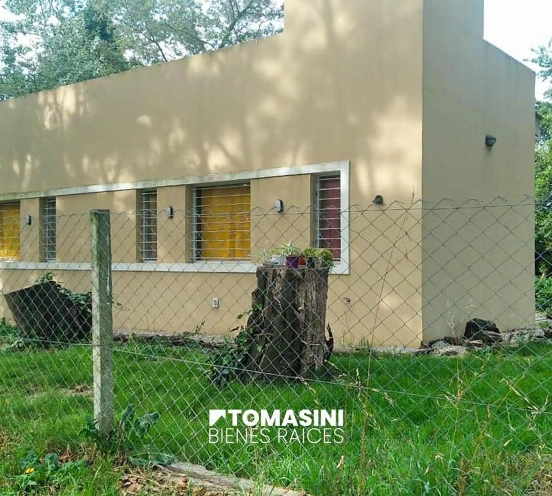 CASA 3 AMBIENTES EN COLINA ALEGRE
