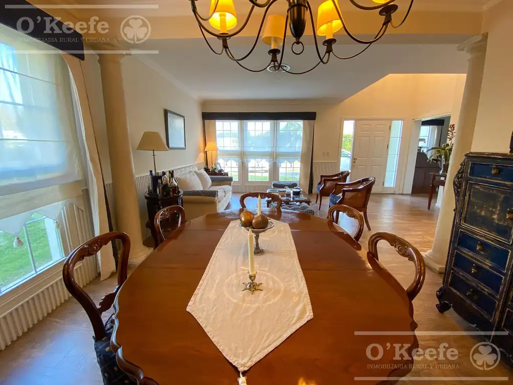 Casa en venta de cuatro ambientes con piscina y galería cerrada en Abril Country Club, Hudson. - Foto 13