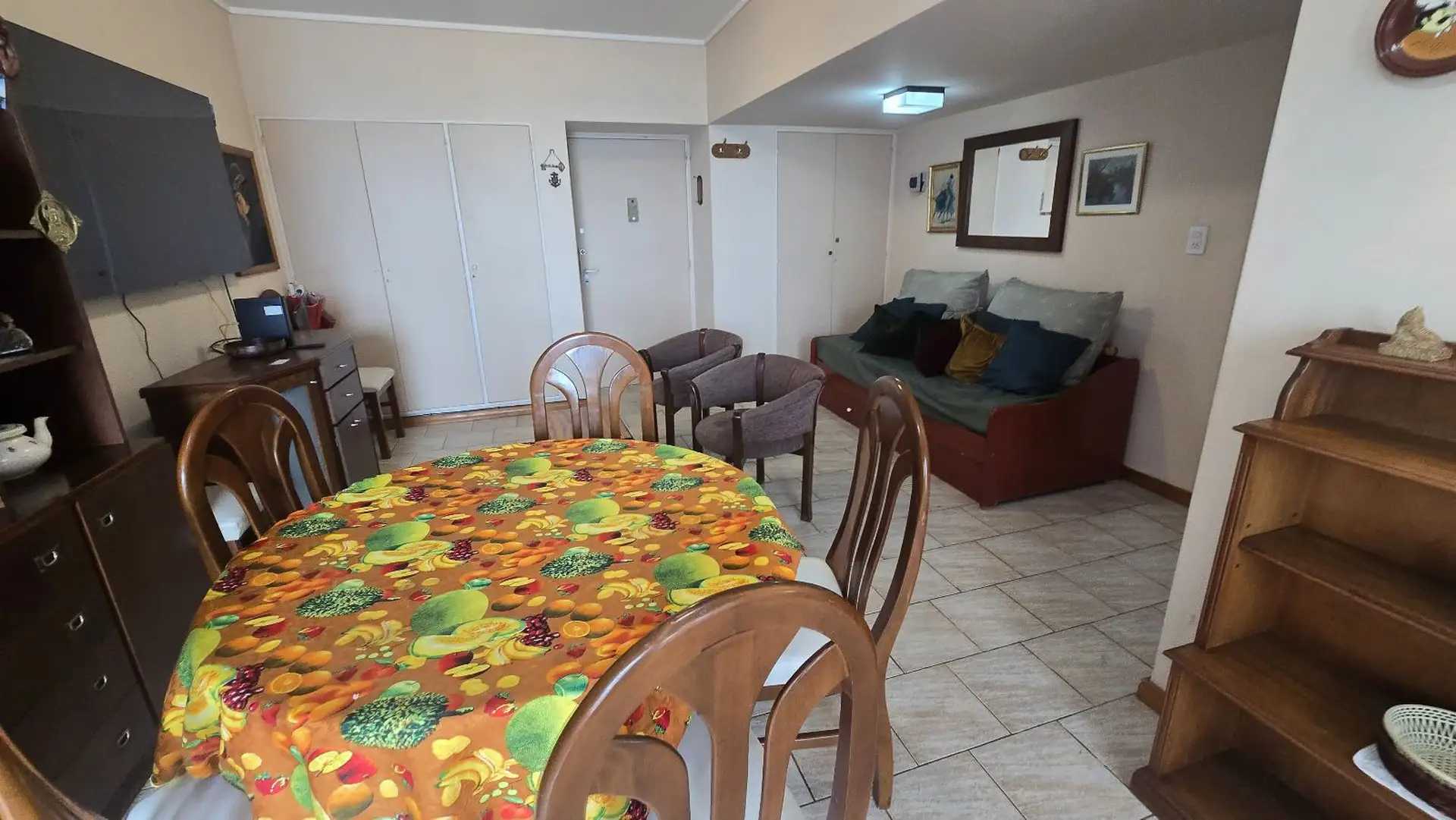 Depto 2 amb, 32m² amoblado con balcón y ascensor — La Bristol