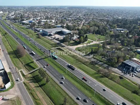 Colectora Norte Acceso Oeste 100