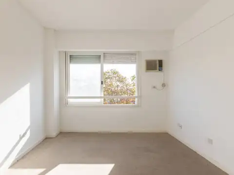 Av. del Libertador y Montevideo - Alquiler Monoambiente - Apto profesional y comercial