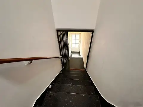Depto Tipo Casa 4 ambientes con 2 baños