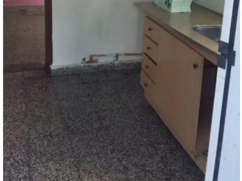 LOCAL CON VIVIENDA-NUEVAS CONDICIONES