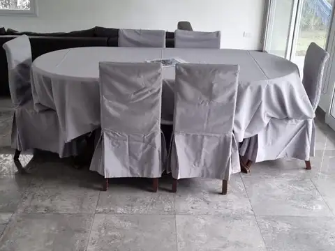 4 DORMITORIOS. AMOBLADA. LOTE INTERNO.