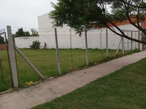 LOTE EN VENTA BENAVIDEZ