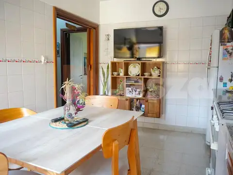 Casa de 3 ambientes con jardin