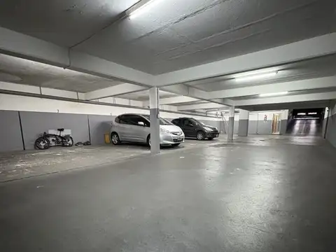 Cochera en Venta Fija