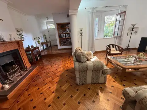 CASA EN VENTA EN MARTINEZ