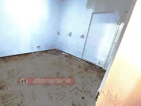 Depto Tipo Casa en Venta en Ramos Mejia, USD 100.000