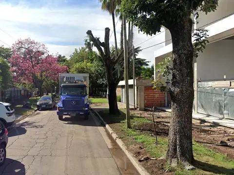 Depto Tipo Casa en Alquiler de 4 ambientes
