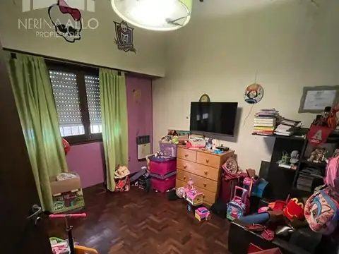 CASA VENTA 5 AMBIENTES CASTELAR
