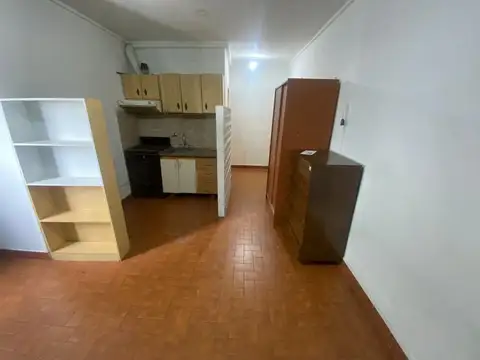 Inclan 4200, Piso 11
