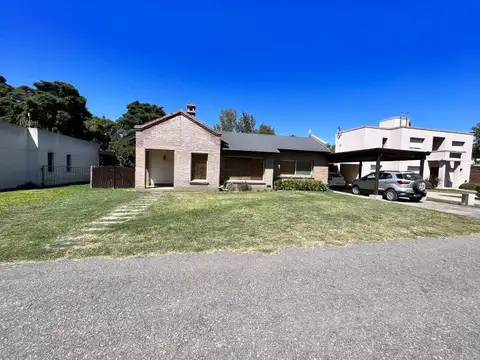 Casa en Alquiler en Roldan, San Lorenzo