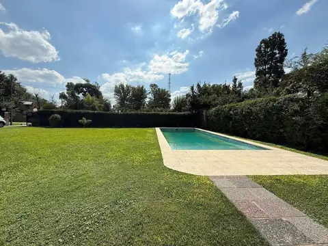 Los Tilos 1100