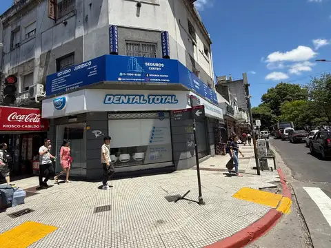 Local en Venta en Moron, USD 550.000