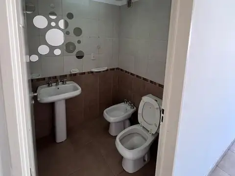 Cosquín 100, Piso 6