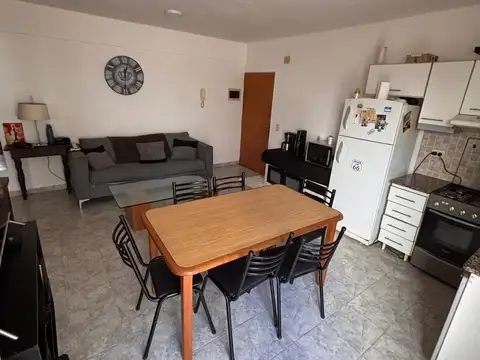 Depto Tipo Casa en Venta de 2 ambientes