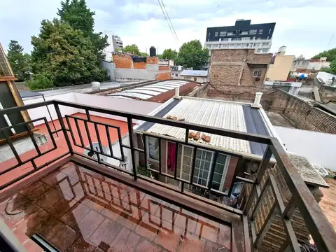MONOAMBIENTE EN CTFTE. AMPLIAS DIMENSIONES 39 M2 TOTALES