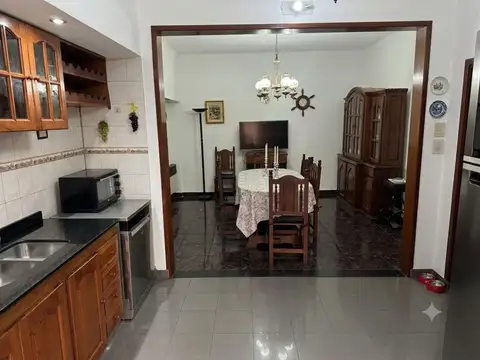 Casa en Venta en Banfield, USD 280.000