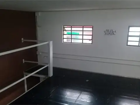 VENTA LOCAL VILLA GENERAL MITRE