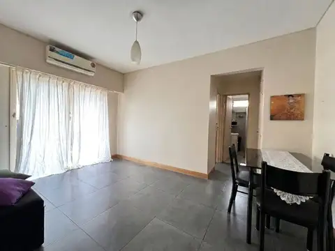 DEPARTAMENTO 2 AMBIENTES VENTA CABALLITO C/ BALCON